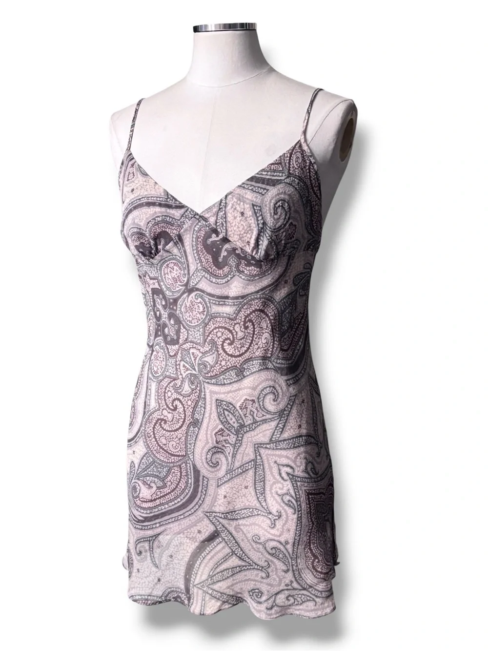 VICTORIA’S SECRET Pink & Grey Paisley Slip Mini Dress Size Medium VINTAGE Y2K